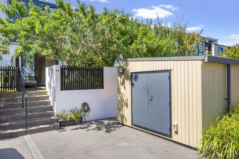Photo of property in 216 Hobsonville Point Road, Hobsonville, Auckland, 0616
