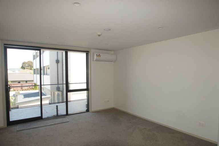 Photo of property in 4/378 Worcester Street, Linwood, Christchurch, 8011
