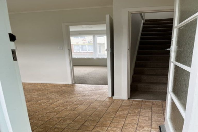Photo of property in Capulet Flats, 48c Merton Street, Trentham, Upper Hutt, 5018
