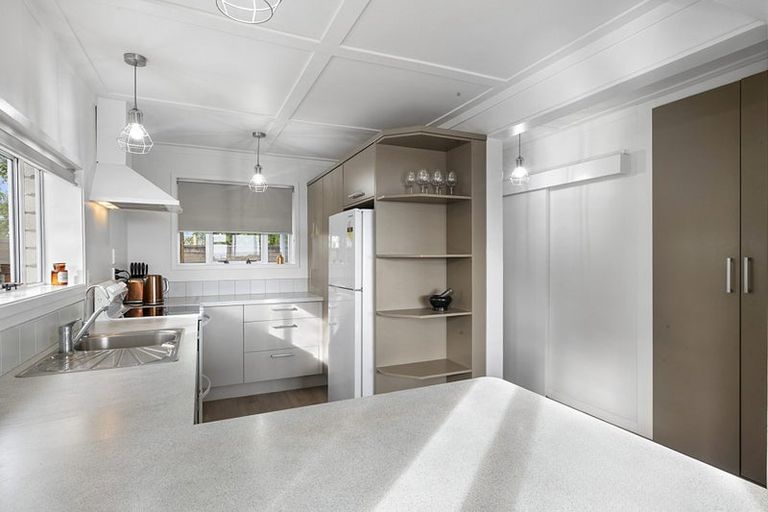 Photo of property in 89 Paynters Avenue, Strandon, New Plymouth, 4312