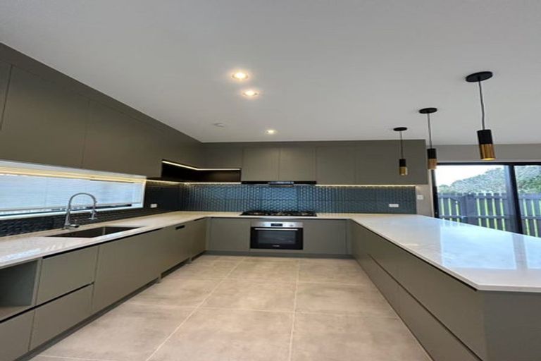 Photo of property in 7c Daytona Road, Henderson, Auckland, 0610