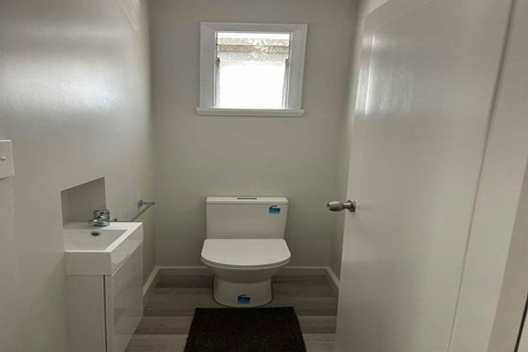 Photo of property in 1/191 Wairakei Road, Bryndwr, Christchurch, 8053