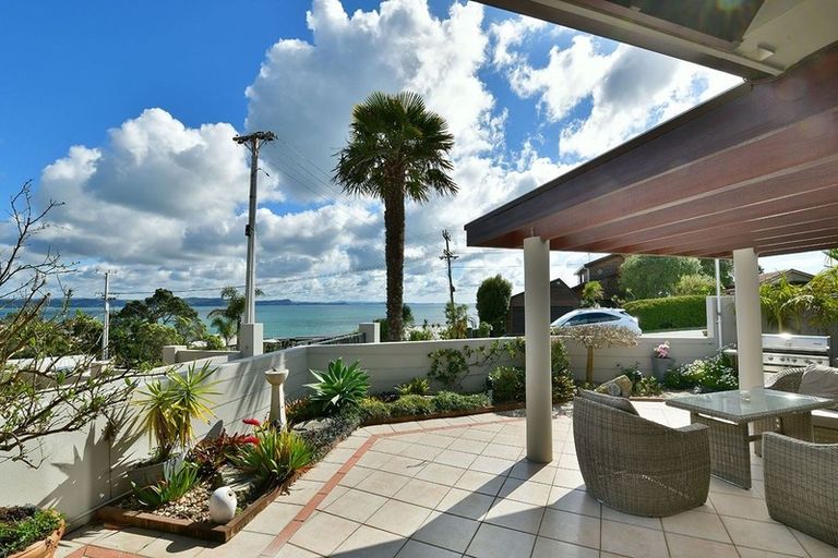 Photo of property in 13 Joydon Place, Stanmore Bay, Whangaparaoa, 0932