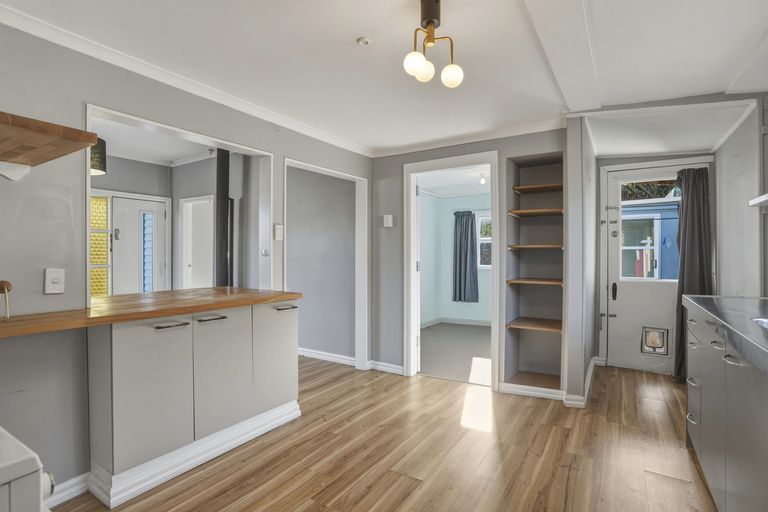 Photo of property in 7 Dickson Street, Macandrew Bay, Dunedin, 9014