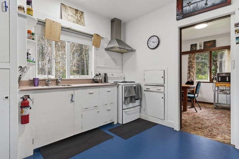 Photo of property in 42 Ford Road, Paparoa, Maungaturoto, 0583