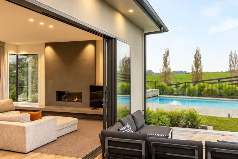 Photo of property in 2/48 Livingstone Road, Ngahinapouri, Hamilton, 3290