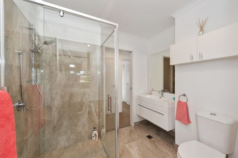 Photo of property in 14/11u Errol Close, Burbush, Hamilton, 3288