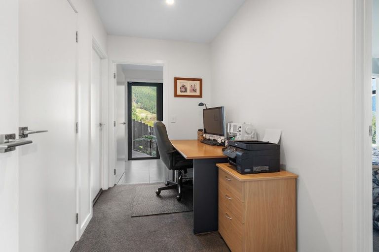 Photo of property in 41 Huntaway Close, Stoke, Nelson, 7011