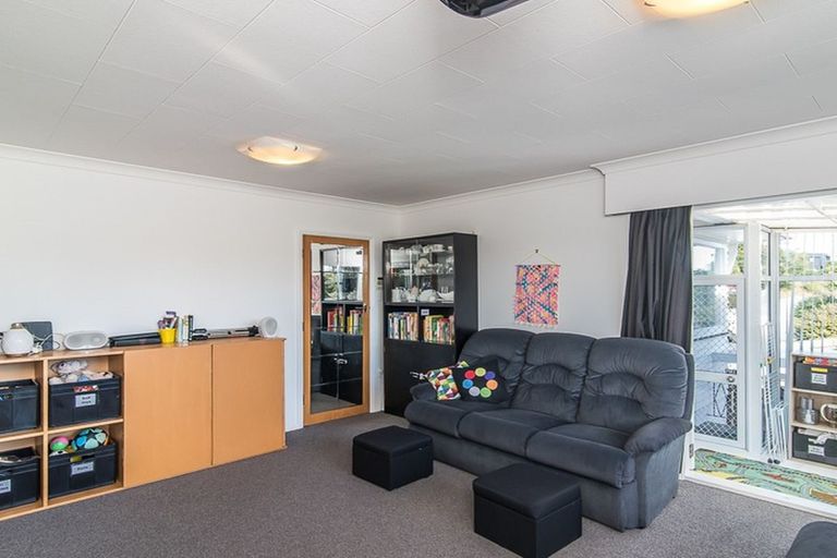 Photo of property in 6 Michael Road, Paraparaumu Beach, Paraparaumu, 5032