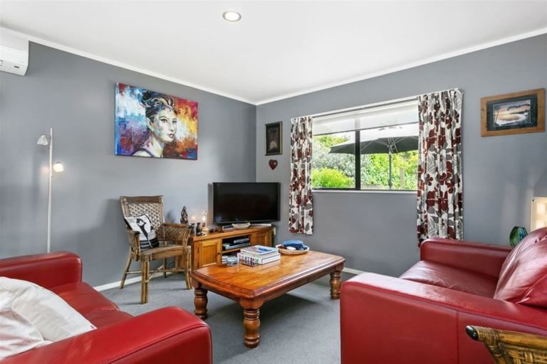 Photo of property in 49 Taylor Street, Cambridge, 3434