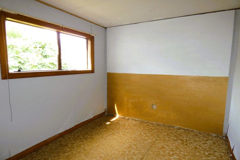 Photo of property in 159 Romilly Street, Westport, 7825