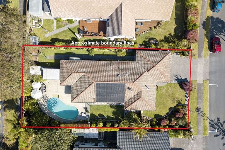 Photo of property in 3 Maygrove Drive, Orewa, 0931