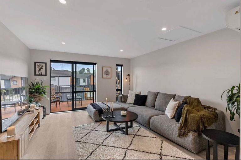 Photo of property in 6 Parenga Lane, Kumeu, 0810