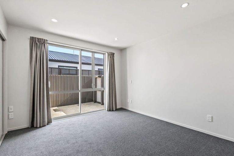 Photo of property in 2/19 Cameron Street, Sydenham, Christchurch, 8023