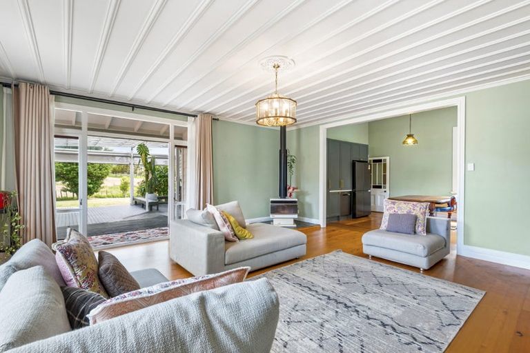 Photo of property in 336 Ireland Road, Waitoki, Kaukapakapa, 0871
