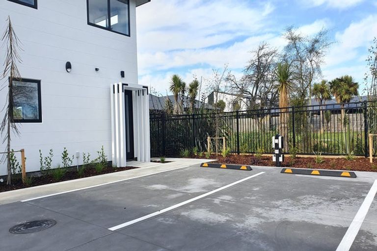 Photo of property in 2/552 Madras Street, St Albans, Christchurch, 8014
