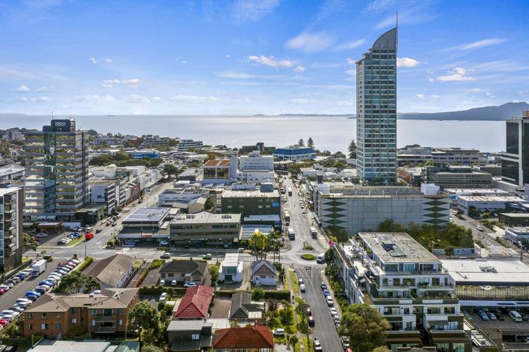 Photo of property in 19a Huron Street, Takapuna, Auckland, 0622