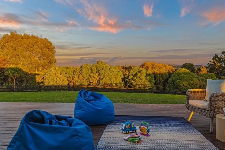 Photo of property in 61 Hartwell Drive, Kelvin Grove, Palmerston North, 4470