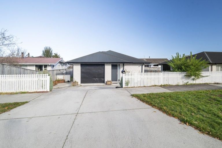 Photo of property in 27 Hinekura Avenue, Taupo, 3330