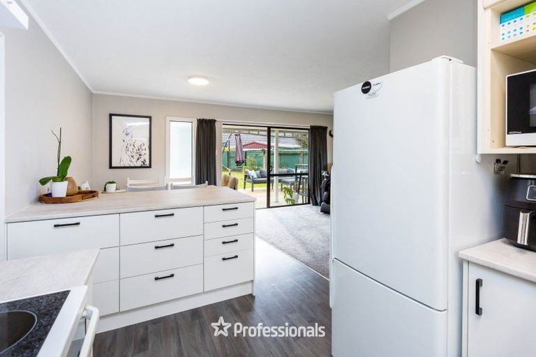 Photo of property in 5 Tulsa Grove, Totara Park, Upper Hutt, 5018