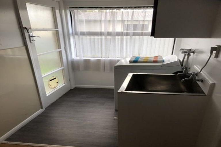 Photo of property in 52c Heath Street, St Andrews, Hamilton, 3200
