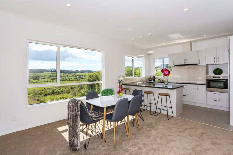 Photo of property in 21 Hua Place, Tuakau, 2121