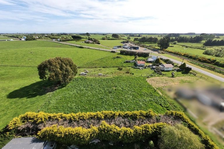 Photo of property in 4 Robertson Street, Woodlands, Invercargill, 9871