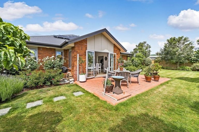 Photo of property in 47 Burnham School Road, Rolleston, 7614