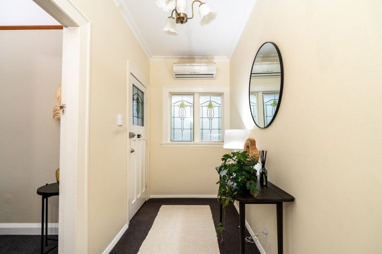 Photo of property in 81 Elizabeth Street, Mount Victoria, Wellington, 6011