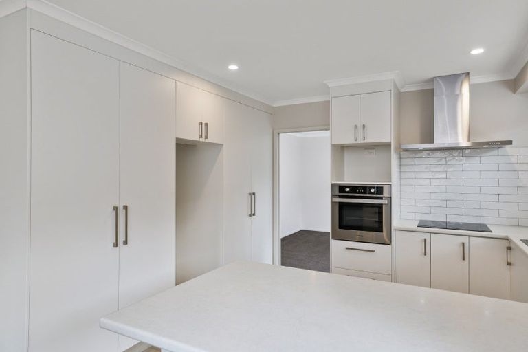 Photo of property in 25 Fearnley Grove, Pyes Pa, Tauranga, 3112