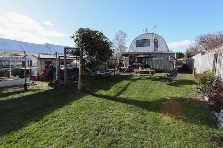 Photo of property in 6 Rinaha Place, Koutu, Rotorua, 3010