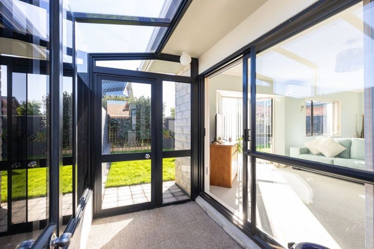 Photo of property in 1 Mangorei Road, Merrilands, New Plymouth, 4312