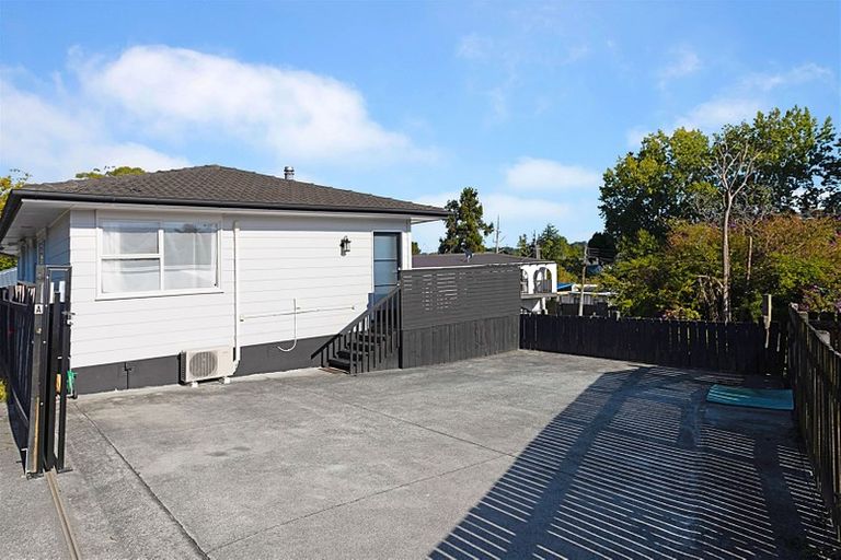 Photo of property in 63a Harrington Road, Henderson, Auckland, 0610