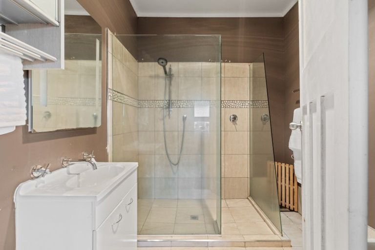 Photo of property in 6 Aorangi Road, Paeroa, 3600