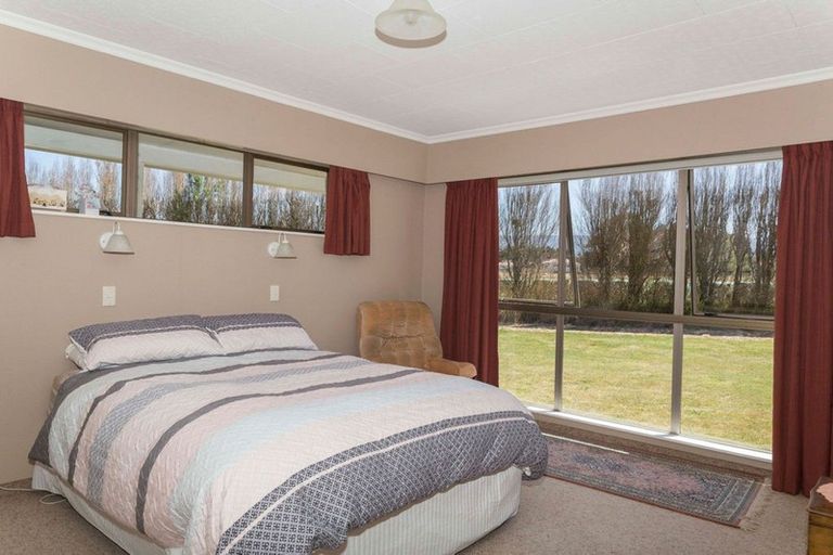 Photo of property in 47 Laws Road, Dannevirke, 4972