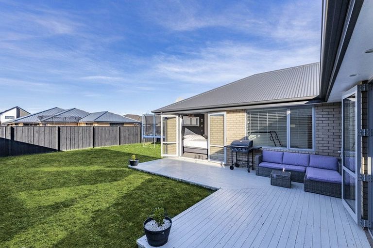Photo of property in 36 Aroha Street, Pegasus, 7612