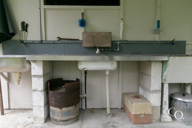 Photo of property in 19 Gillies Crescent, Waimarama, Havelock North, 4294