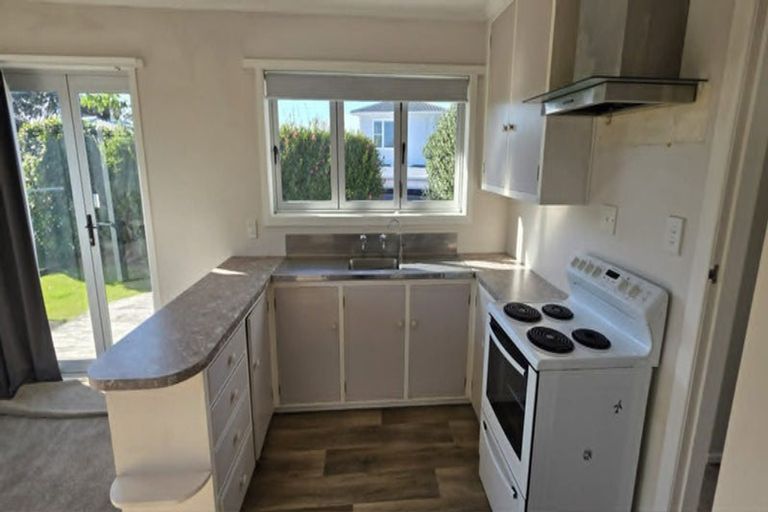 Photo of property in 232 Omata Road, Spotswood, New Plymouth, 4310