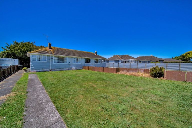 Photo of property in 30 Waihi Road, Hawera, 4610