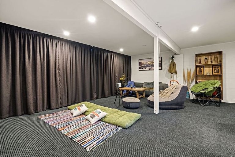 Photo of property in 1/85 Haseler Crescent, Howick, Auckland, 2014