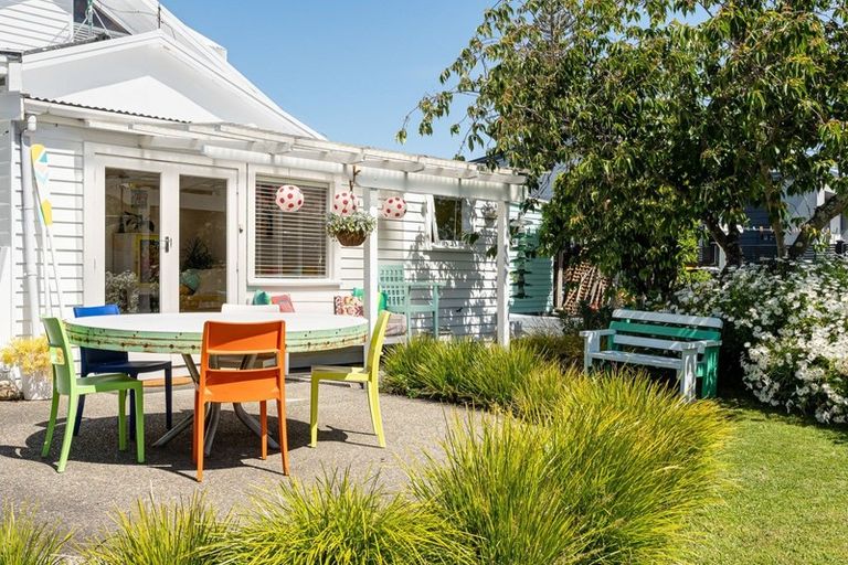 Photo of property in 9 Trewavas Street, Motueka, 7120