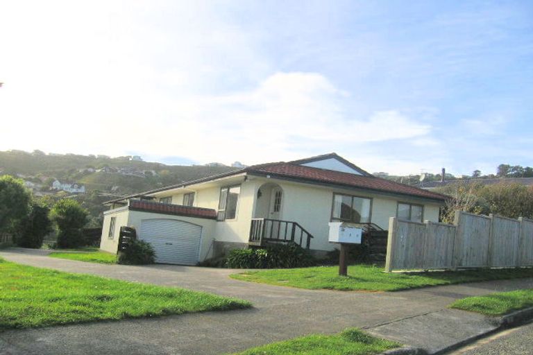Photo of property in 3/39 Kinloch Place, Papakowhai, Porirua, 5024