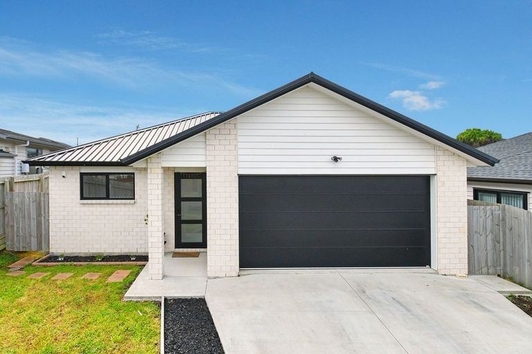 Photo of property in 15 Huahua Crescent, Papakura, 2110