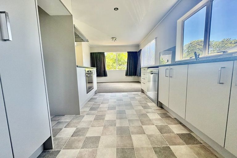 Photo of property in 6 Gerontius Glade, Torbay, Auckland, 0630