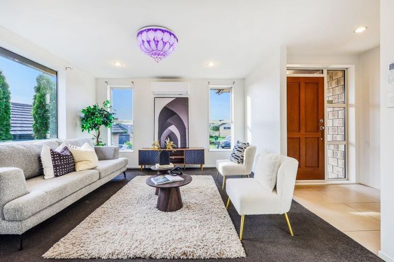 Photo of property in 18 Te Ironui Place, Huntington, Hamilton, 3210