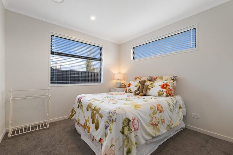 Photo of property in 22 Elsie Lange Way, Casebrook, Christchurch, 8051