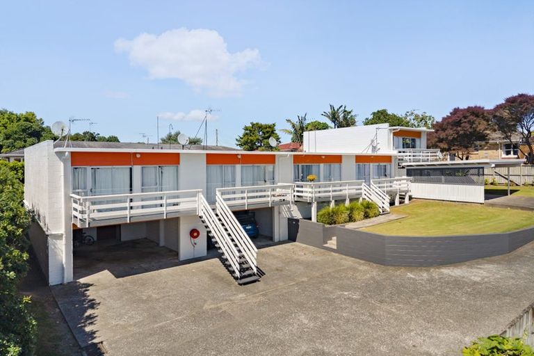 Photo of property in 5/23 Orams Road, Hillpark, Auckland, 2102