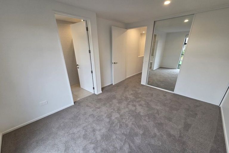 Photo of property in 3/15 Donald Place, St Albans, Christchurch, 8014