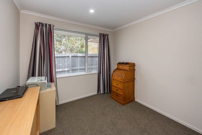 Photo of property in 12 Marlowe Place, Rolleston, 7614