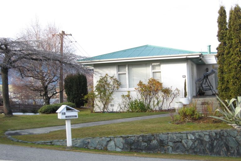 Photo of property in 15 Suburb Street, Queenstown, 9300